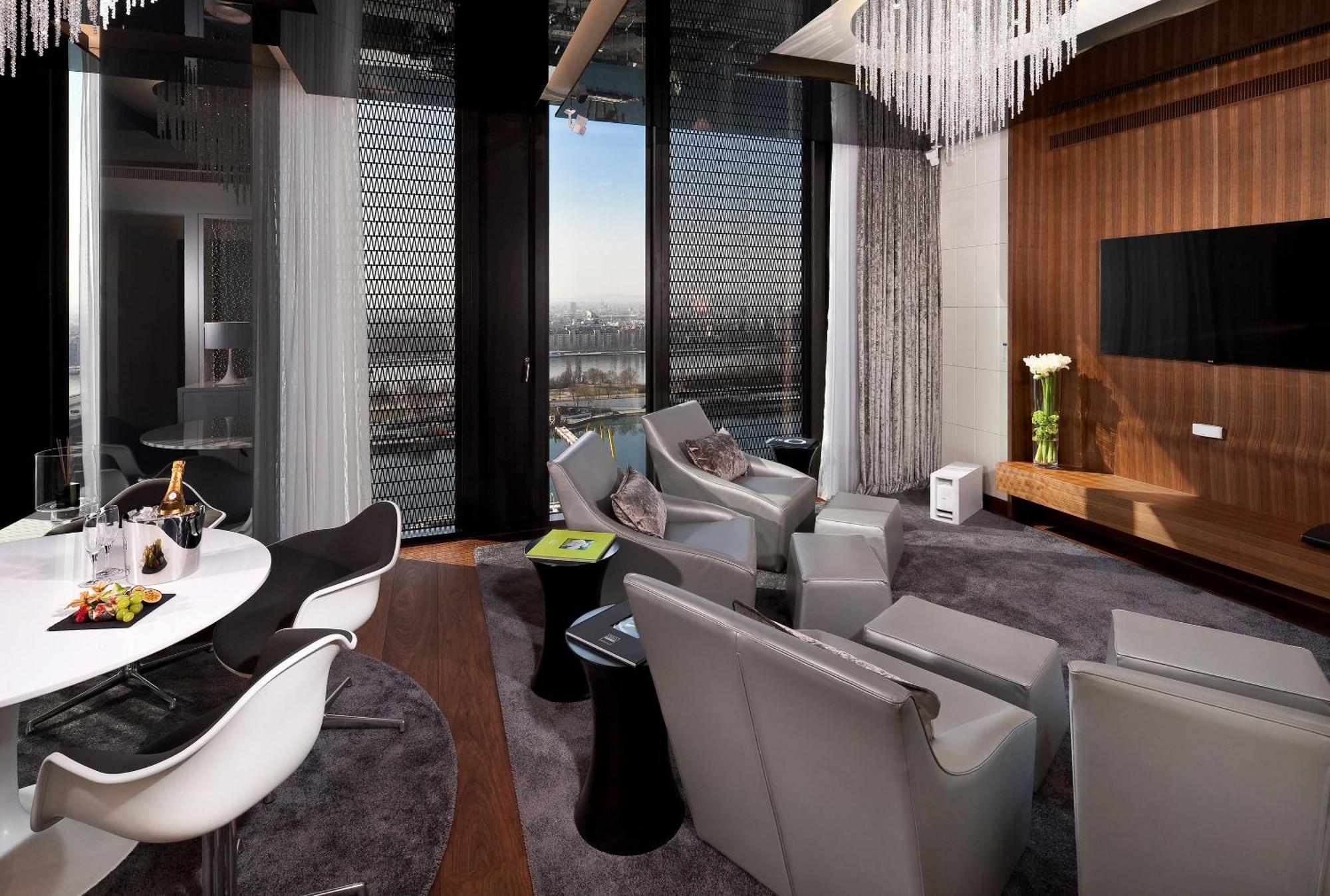 Presidential Suite